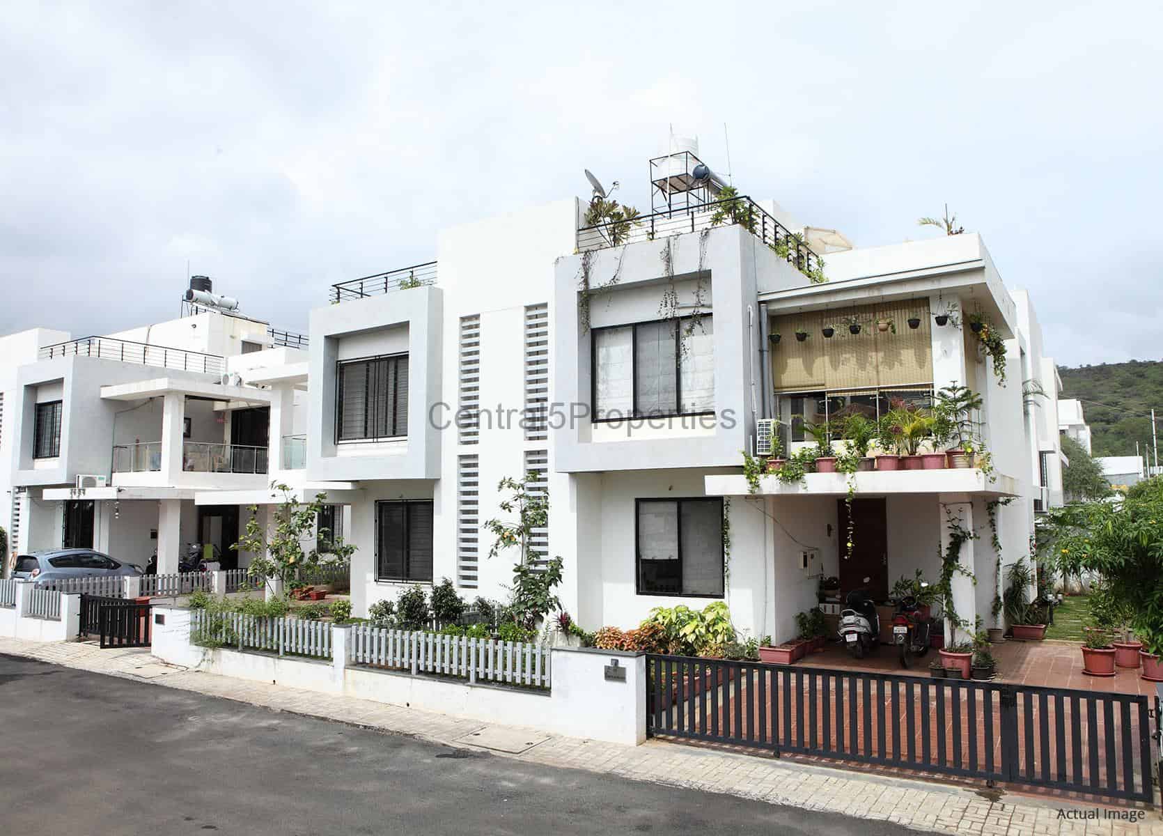 1a-Row-House-Pune- Kolte-Patil-Ivy-Estate-Exteriors (2) Villas Kolte Patil Pune