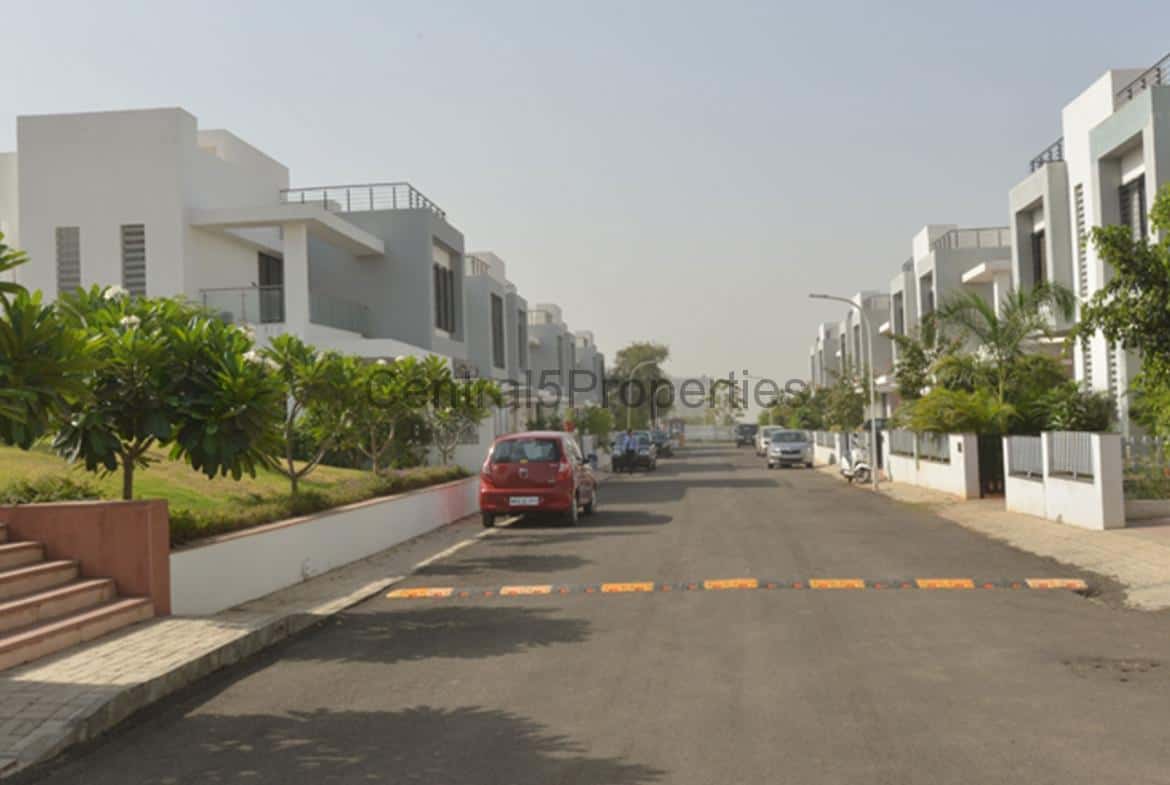 Villas properties to buy in Pune Wagholi