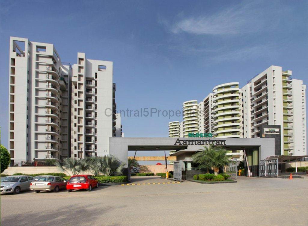 Flats Apartments for sale buy in Sector 119 Noida Eldeco Aamantran