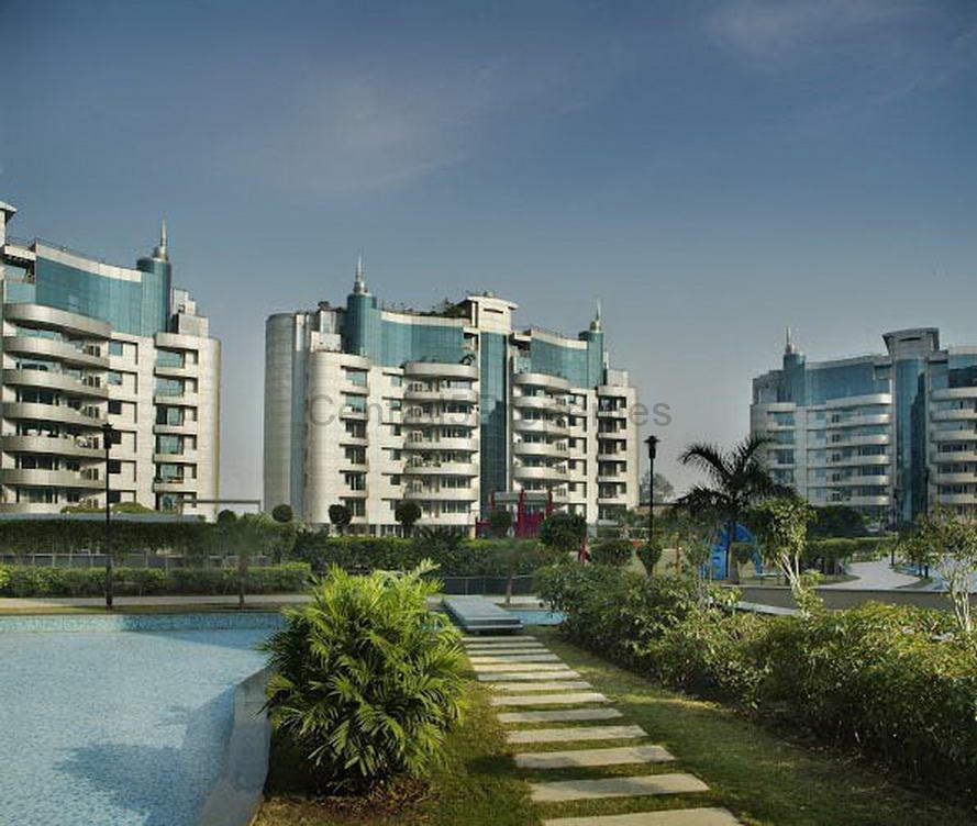 Flats Apartments for sale to buy in Sector 92 Noida Omaxe The Forest