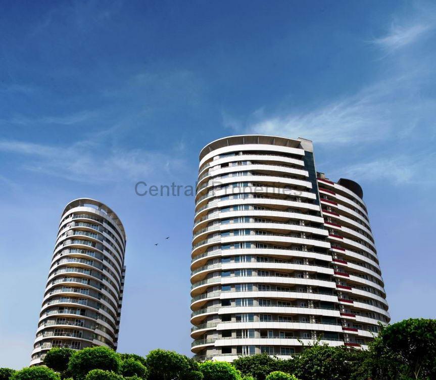 Flats Apartments for sale to buy in Sector 50 Noida Omaxe Twin Towers