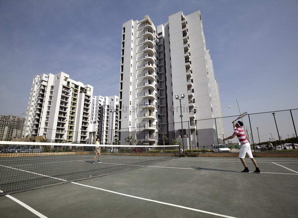 Flats Apartments for sale buy in Sector 119 Noida Eldeco Aamantran